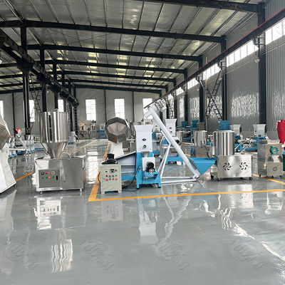 5300 x 1100 x 2300mm Máy Chiết rót Thức ăn cho Chó / Thức ăn cho Gia súc với giấy chứng nhận CE