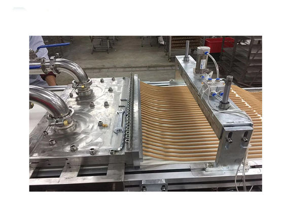 Thức ăn cho chó, Máy làm đồ ăn nhẹ cho chó huấn luyện thịt