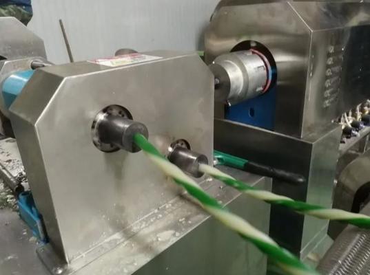 Thiết bị chế biến thức ăn cho chó tự động hoàn toàn Thiết bị ép viên thức ăn viên