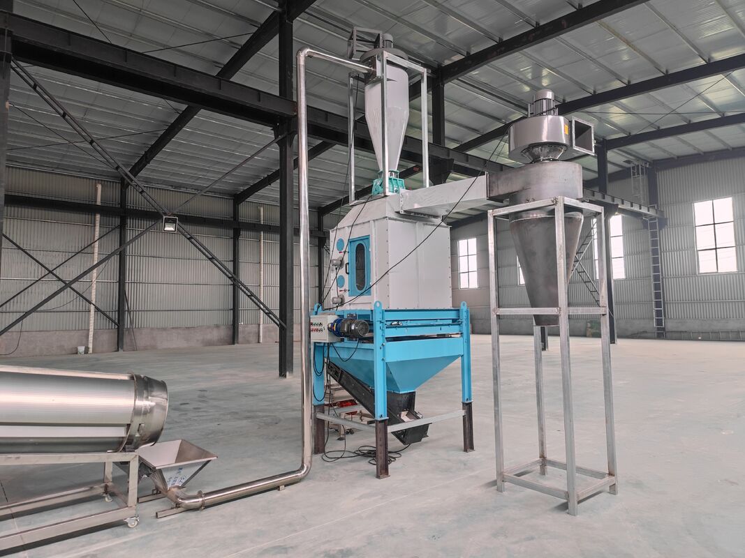 Máy ép vít đôi liên tục và tự động với đường kính vít 70-110 mm cho sản xuất thức ăn cho thú cưng và thức ăn cá